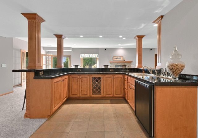 732 River Reserve DRIVE, Hartland, WI 53029