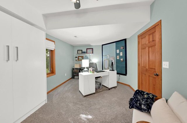 732 River Reserve DRIVE, Hartland, WI 53029