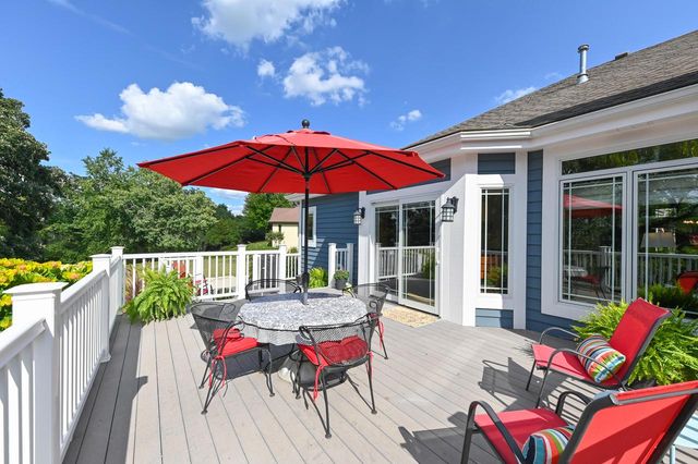 732 River Reserve DRIVE, Hartland, WI 53029