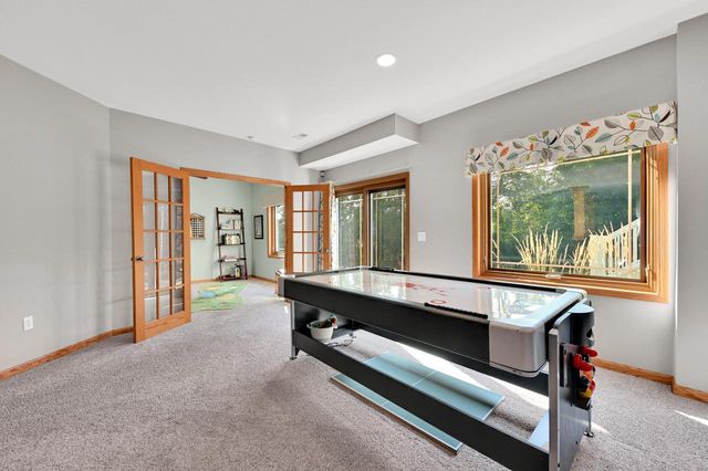 732 River Reserve DRIVE, Hartland, WI 53029