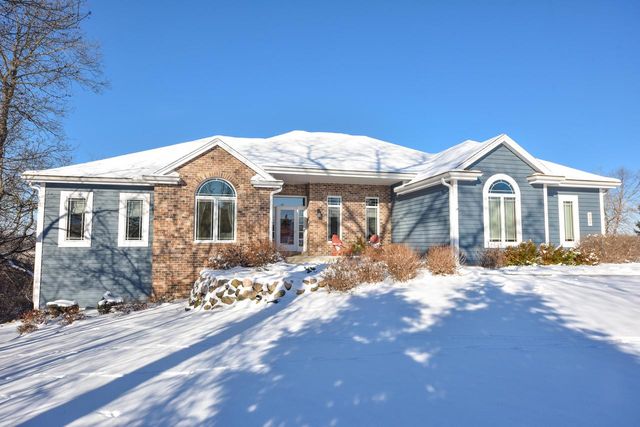 732 River Reserve DRIVE, Hartland, WI 53029