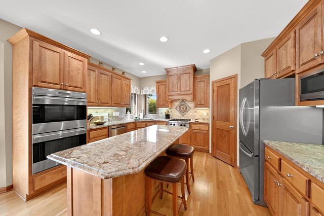 732 River Reserve DRIVE, Hartland, WI 53029