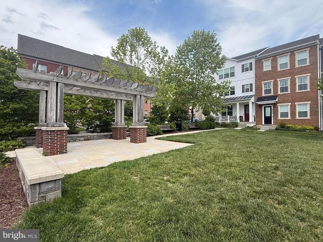 22557 MERGANSER ST, Clarksburg, MD 20871
