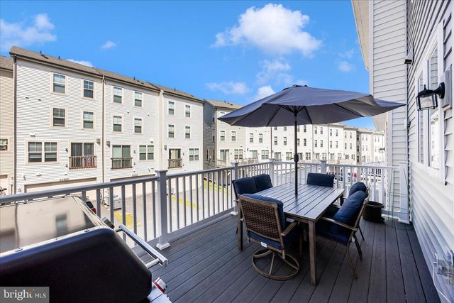 22557 MERGANSER ST, Clarksburg, MD 20871
