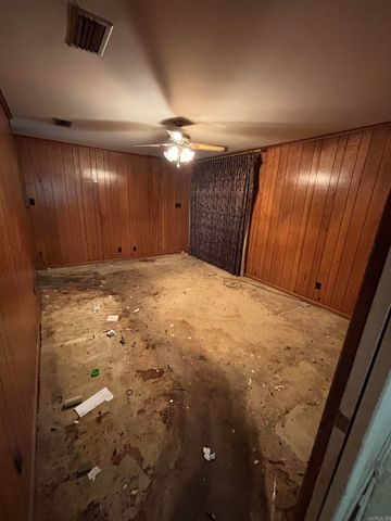 10004 Kane Drive, Little Rock, AR 72205