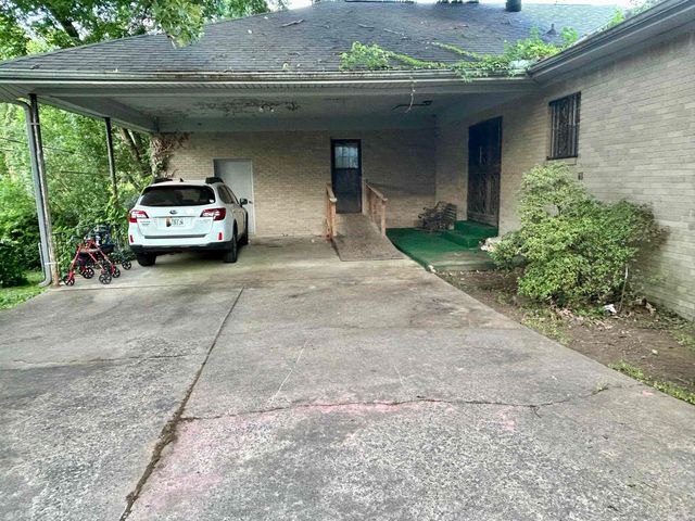 10004 Kane Drive, Little Rock, AR 72205