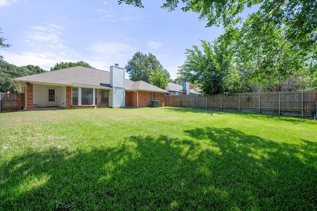 7508 Jamie Renee Lane, North Richland Hills, TX 76182