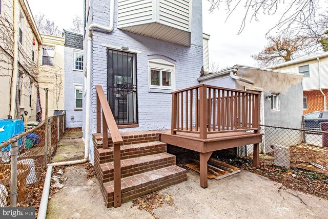 1016 CLIFFORD BROWN WALK, Wilmington, DE 19801