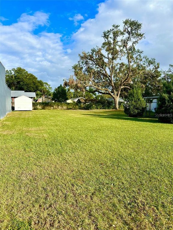 6617 N CENTRAL AVENUE, Tampa, FL 33604