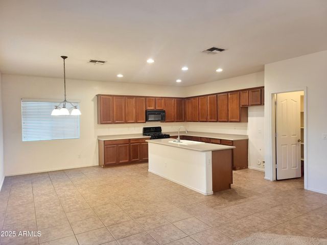 1388 E BOSTON Street, Gilbert, AZ 85295