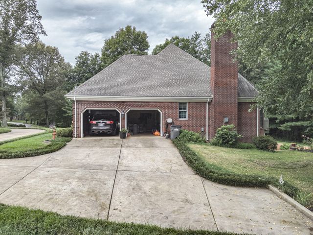 20 Timber Ridge Dr Drive, Paducah, KY 42001