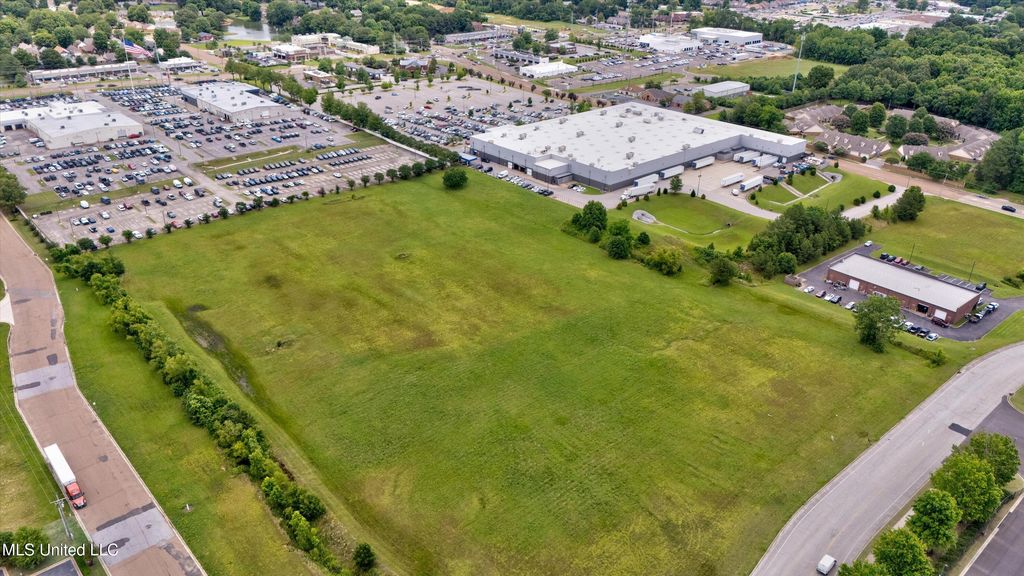 9 Marathon Way, Southaven, MS 38671 — photo 2
