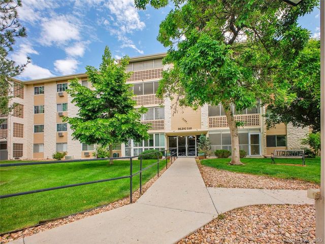 3144 S Wheeling Way 206, Aurora, CO 80014