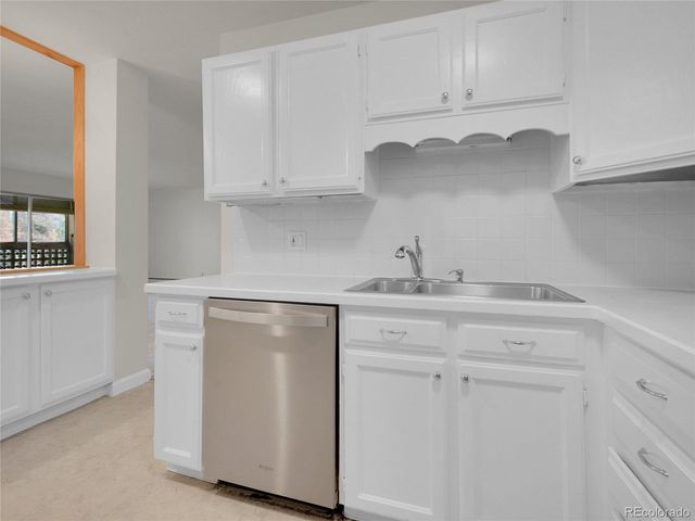 3144 S Wheeling Way 206, Aurora, CO 80014