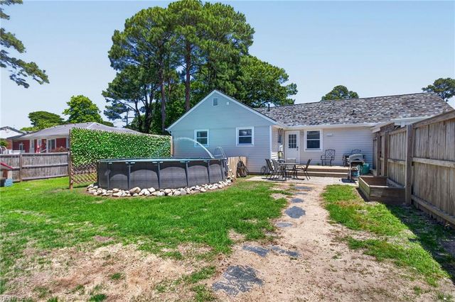 32 Cypress RD, Portsmouth, VA 23701