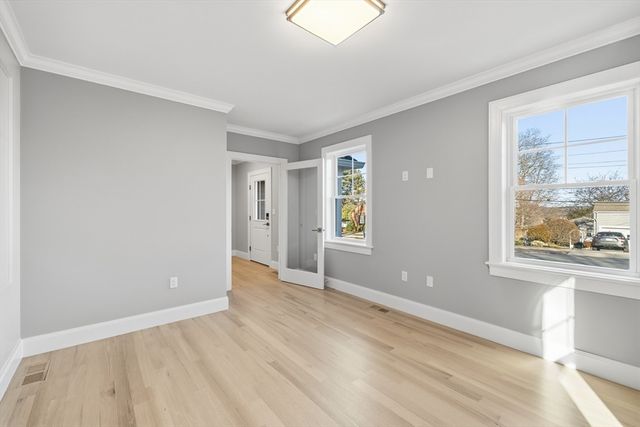 4 Aerial Street, Lexington, MA 02421