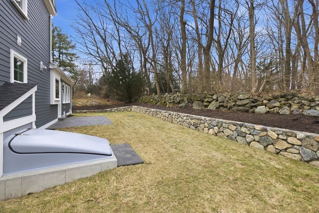 4 Aerial Street, Lexington, MA 02421