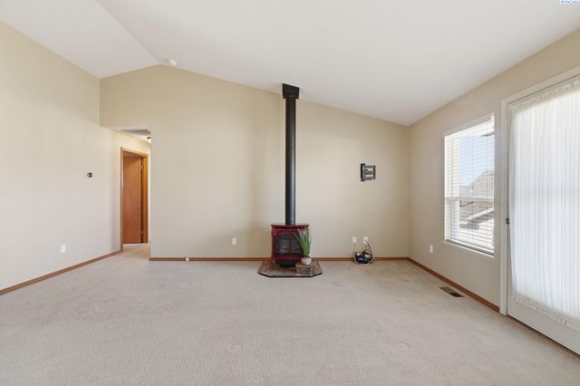 3317 Huntington Street, Kennewick, WA 99337