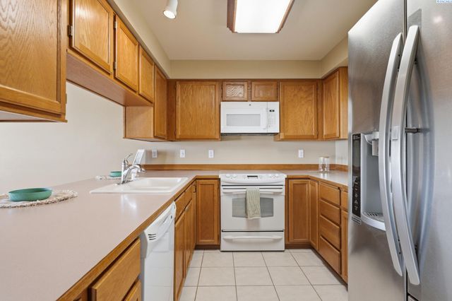 3317 Huntington Street, Kennewick, WA 99337