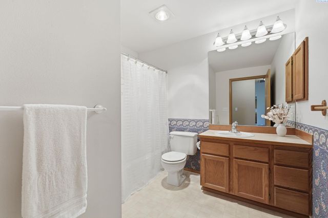 3317 Huntington Street, Kennewick, WA 99337