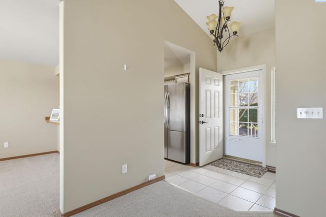 3317 Huntington Street, Kennewick, WA 99337