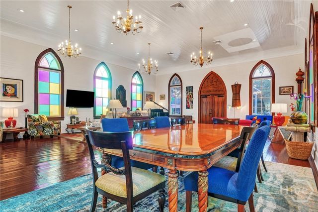 2716 Mechanics Avenue, Thunderbolt, GA 31404