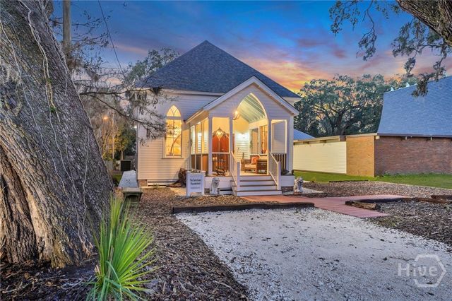 2716 Mechanics Avenue, Thunderbolt, GA 31404