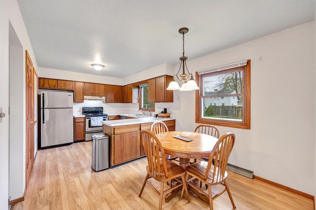 324 KENNEY STREET, Green Bay, WI 54301