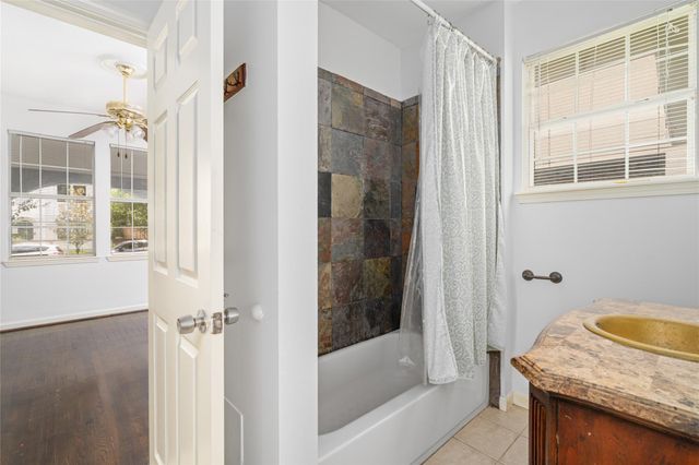 2402 Hazard Street, Houston, TX 77019