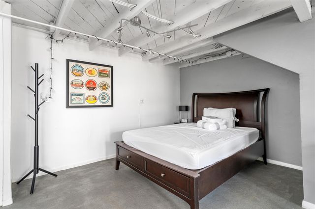 2402 Hazard Street, Houston, TX 77019