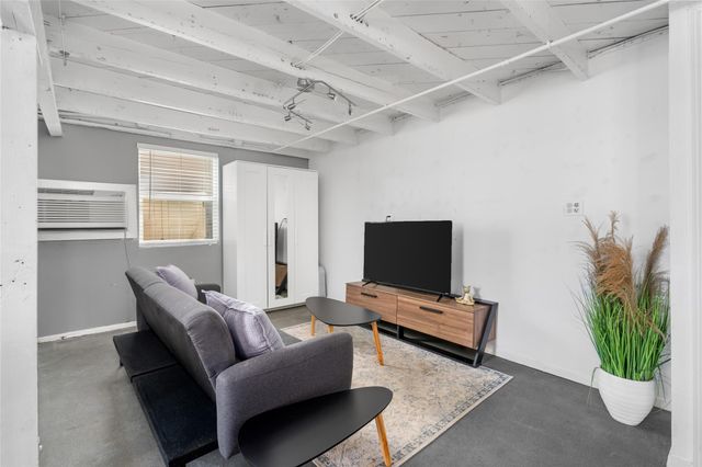 2402 Hazard Street, Houston, TX 77019