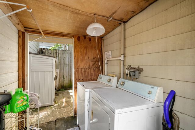 2402 Hazard Street, Houston, TX 77019