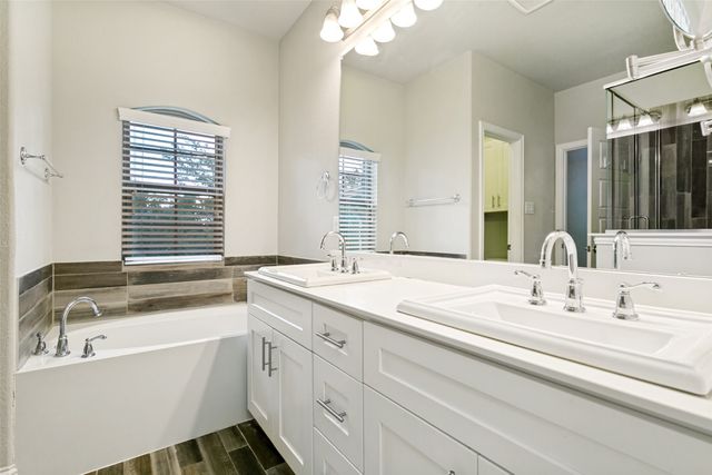 2209 Zenith Avenue, Flower Mound, TX 75028