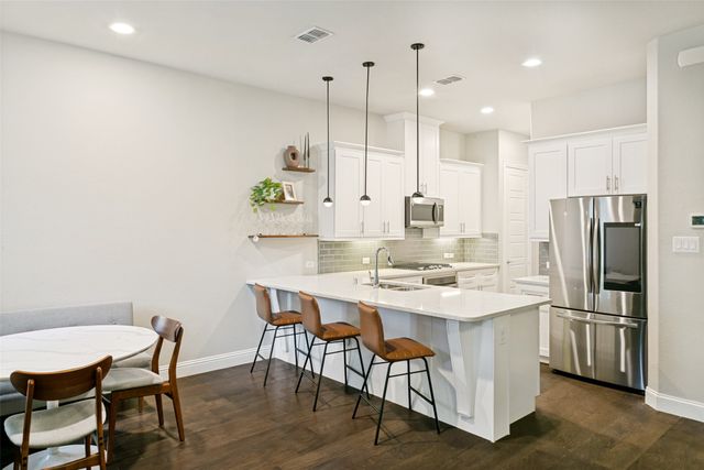 2209 Zenith Avenue, Flower Mound, TX 75028