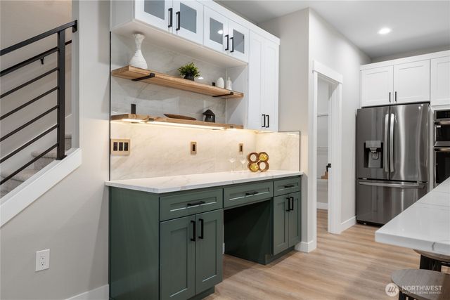 17317 22nd Street NE, Snohomish, WA 98290