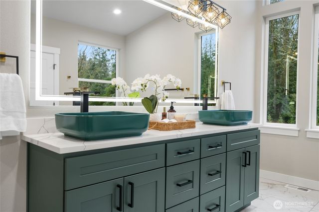 17317 22nd Street NE, Snohomish, WA 98290