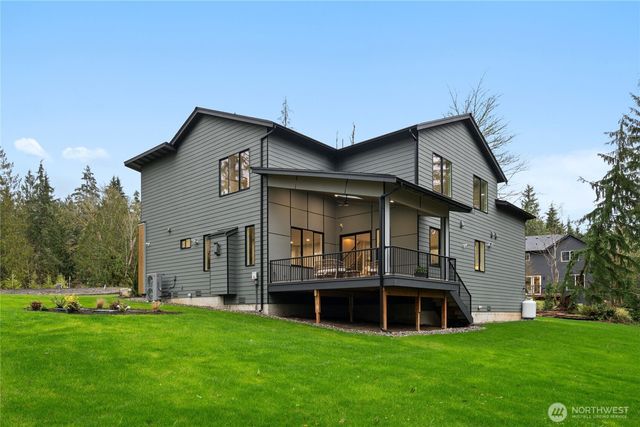 17317 22nd Street NE, Snohomish, WA 98290