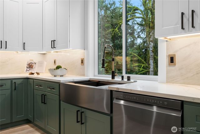 17317 22nd Street NE, Snohomish, WA 98290