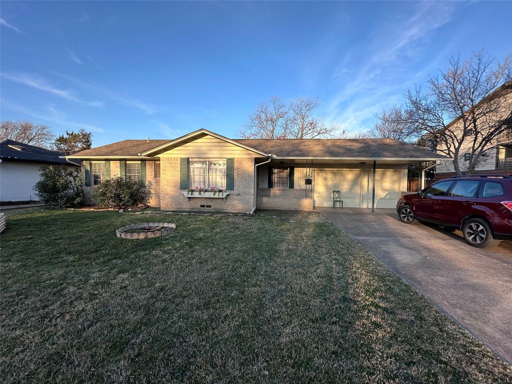 329 N Brighton Avenue, Dallas, TX 75208