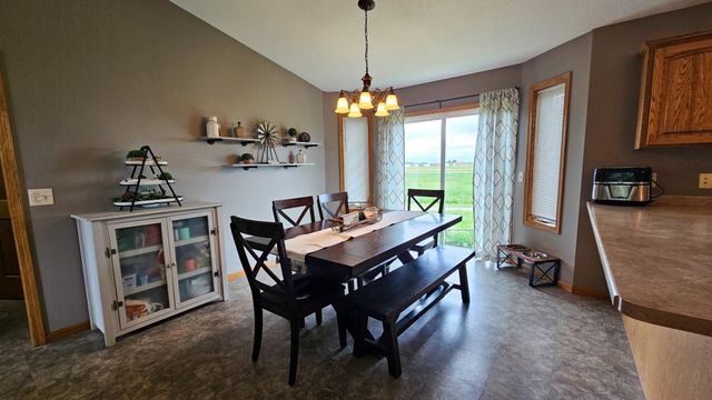 2019 Martini Drive, Sauk Rapids, MN 56379