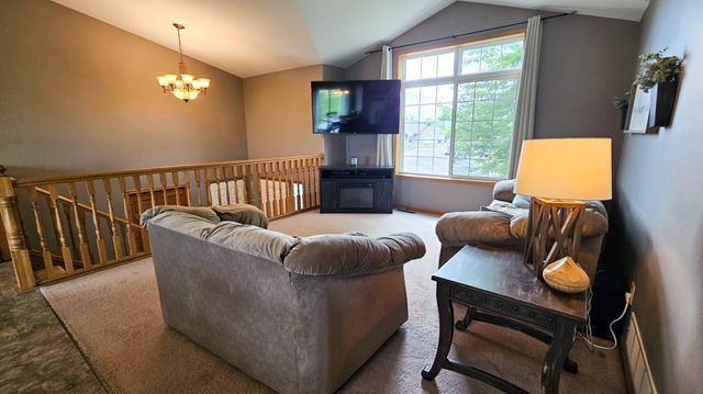 2019 Martini Drive, Sauk Rapids, MN 56379