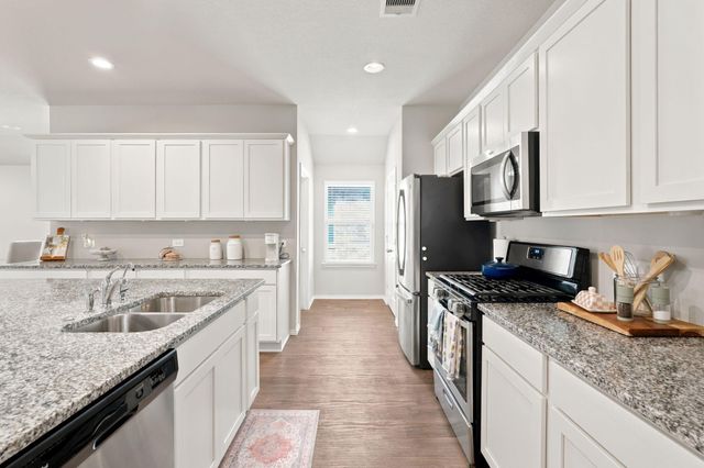 9917 Tammy Lane, Magnolia, TX 77354