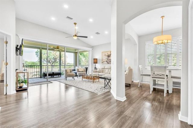 3000 Meandering WAY 202, Fort Myers, FL 33905