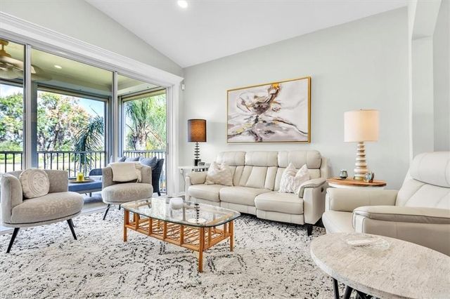 3000 Meandering WAY 202, Fort Myers, FL 33905