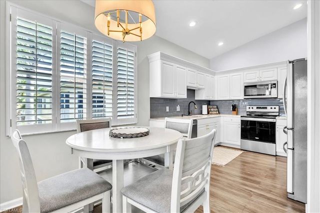 3000 Meandering WAY 202, Fort Myers, FL 33905