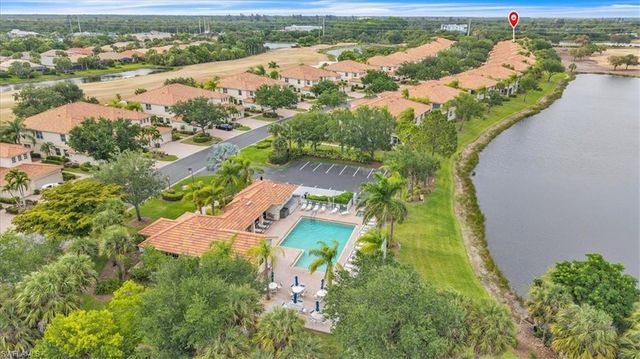 3000 Meandering WAY 202, Fort Myers, FL 33905