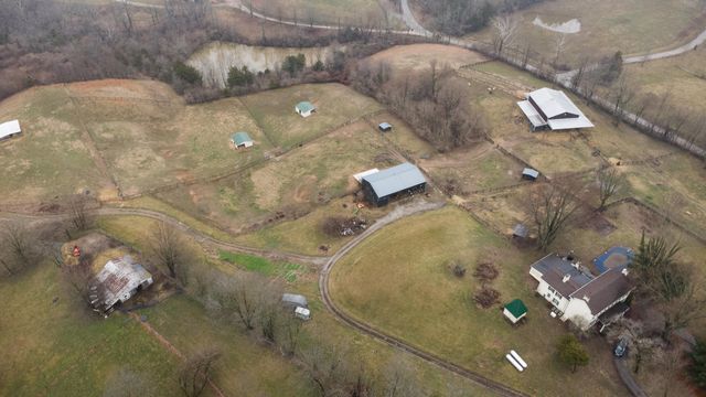 7812 E Bend Road, Burlington, KY 41005