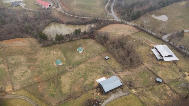 7812 E Bend Road, Burlington, KY 41005