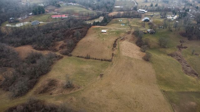 7812 E Bend Road, Burlington, KY 41005