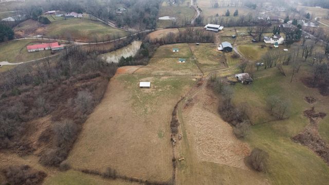 7812 E Bend Road, Burlington, KY 41005